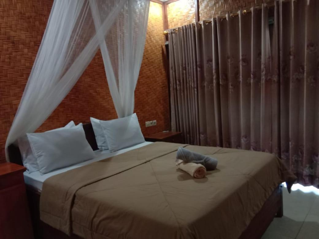 Ila Homestay Сенару Екстериор снимка