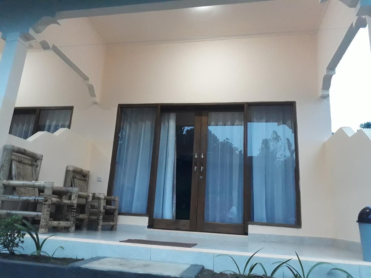 Ila Homestay Сенару Екстериор снимка